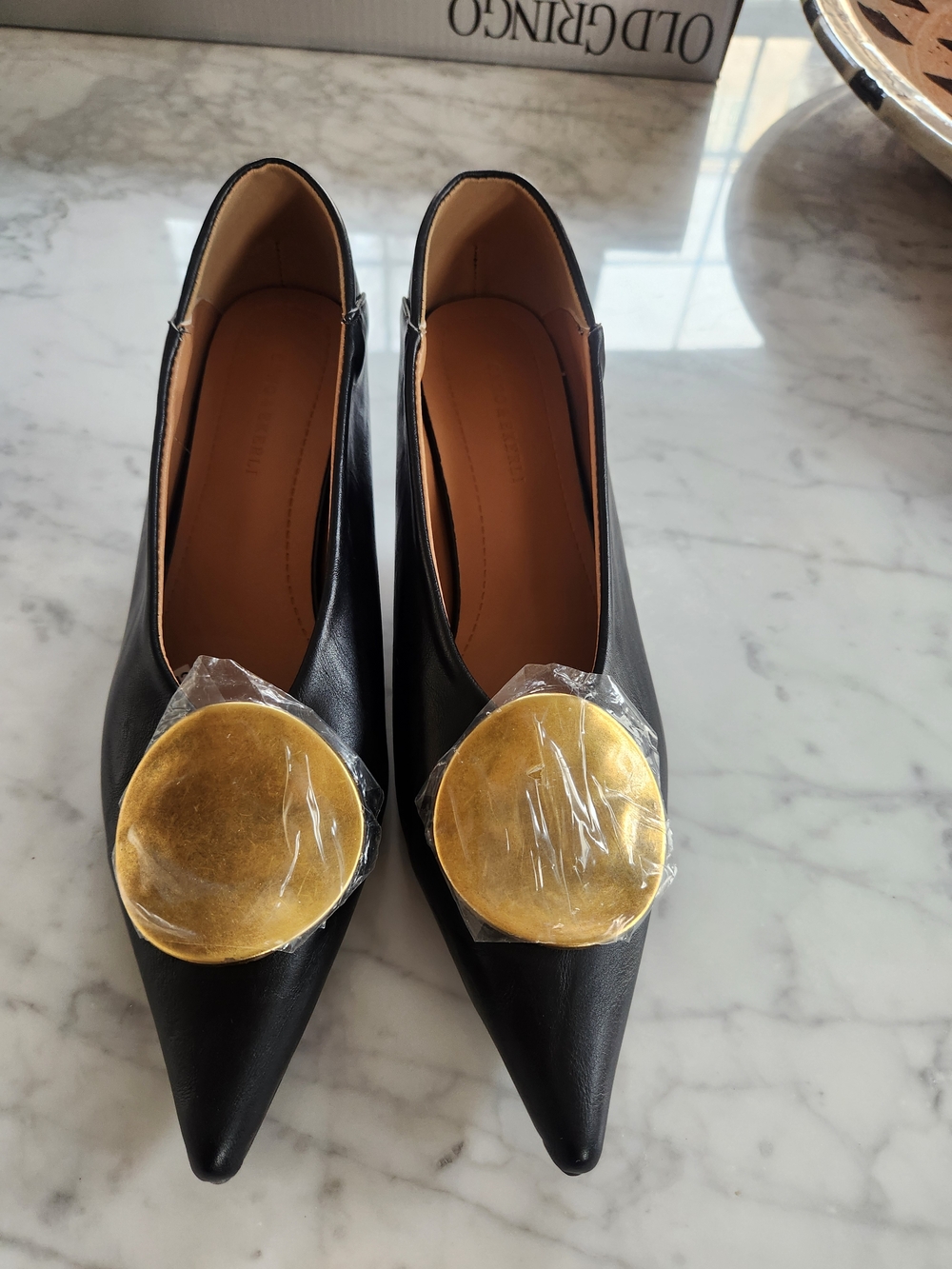 Black Pointed Toe Kitten "2" heel pumps.